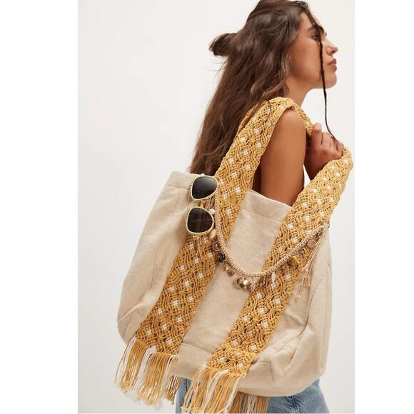 Free People Bohemian Retro 70s Mia Canvas Macrame Strap Tote Bag NWT XL Fringe - Picture 9 of 13